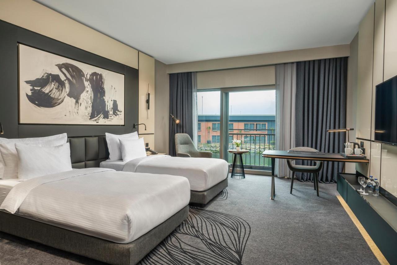 ホテル Crowne Plaza - Istanbul Tuzla Viaport Marina By Ihg エクステリア 写真