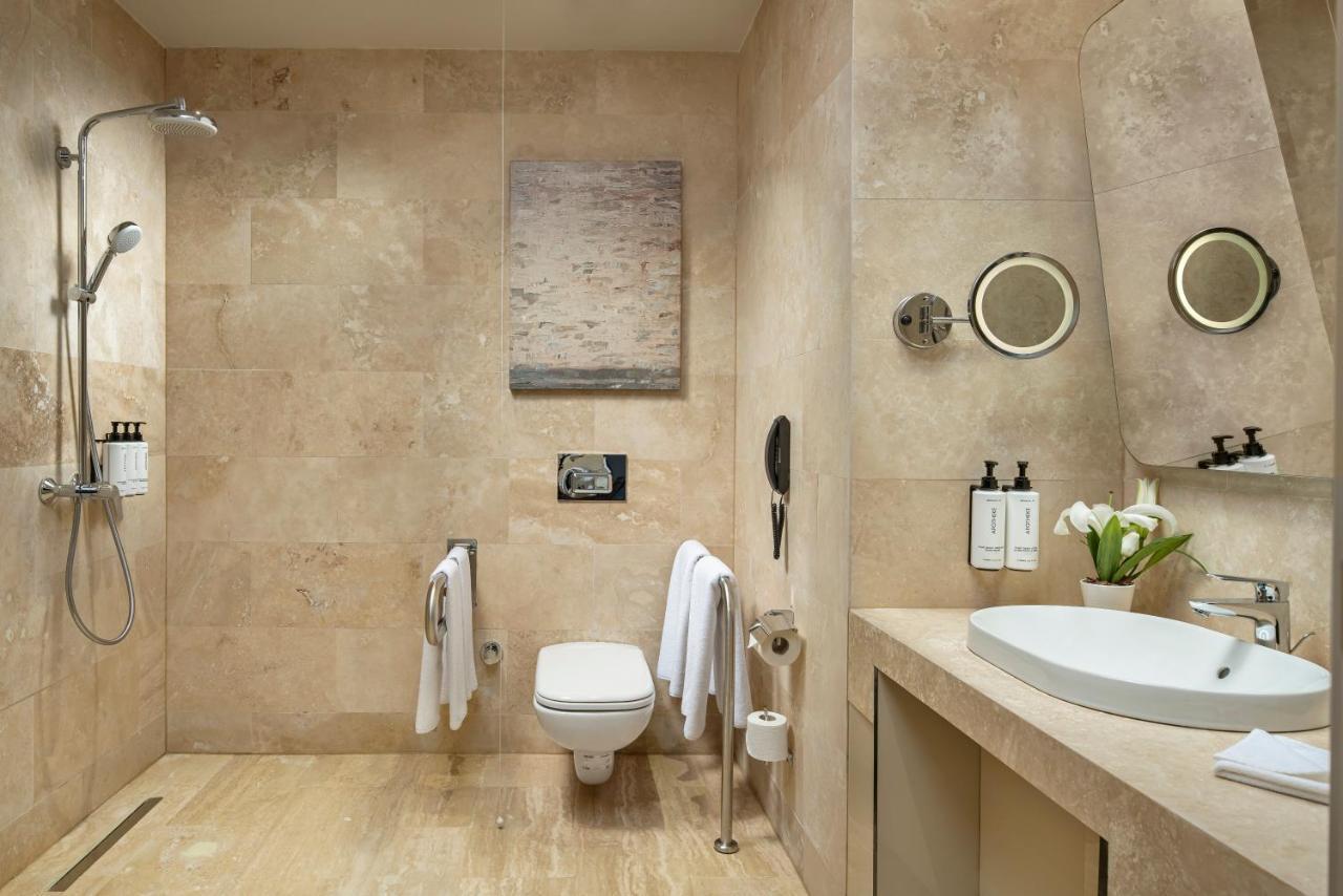 ホテル Crowne Plaza - Istanbul Tuzla Viaport Marina By Ihg エクステリア 写真