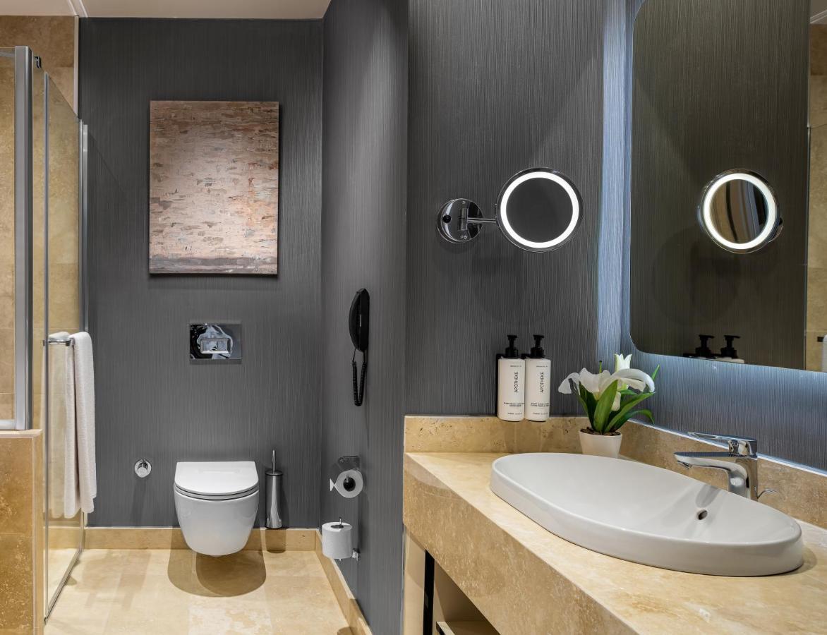 ホテル Crowne Plaza - Istanbul Tuzla Viaport Marina By Ihg エクステリア 写真