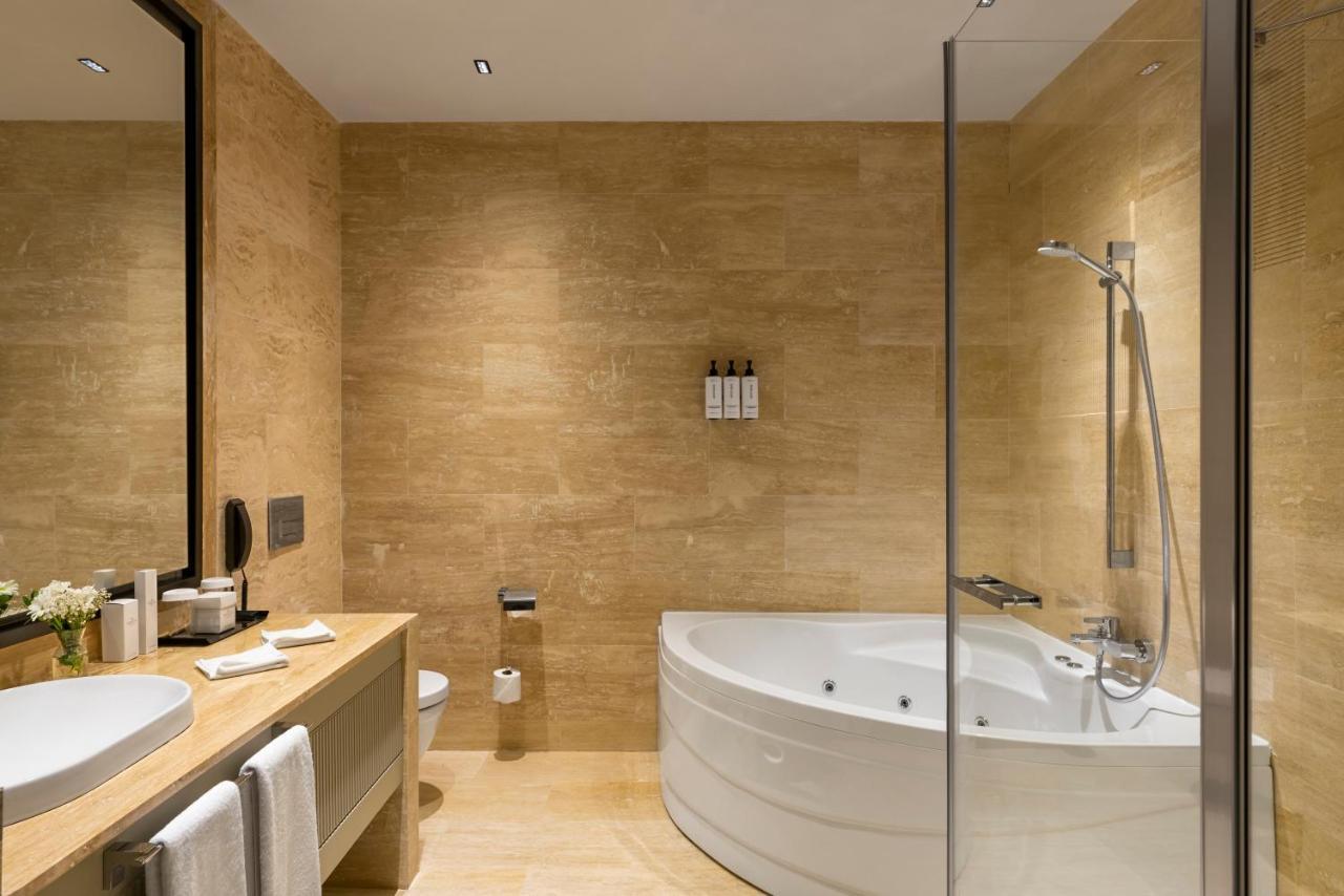 ホテル Crowne Plaza - Istanbul Tuzla Viaport Marina By Ihg エクステリア 写真